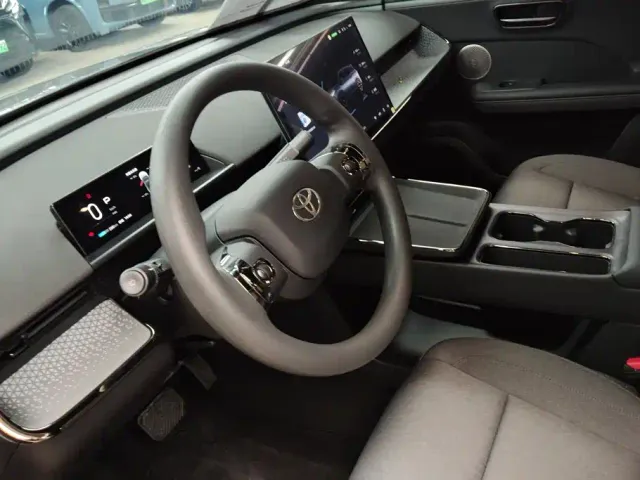 Toyota BoZhi 3X — Фото автомобиля 15