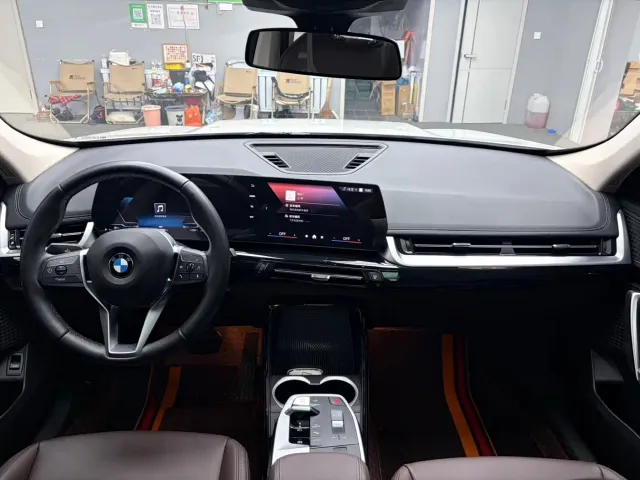 BMW X1 — Фото автомобиля 9