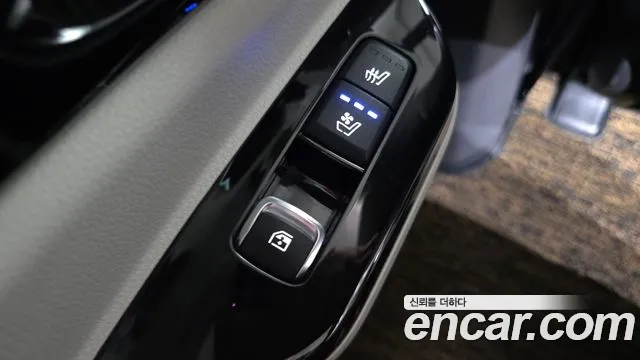 Kia Canival Carnival 4 поколение Бензин 7 мест Signature — Фото автомобиля 18