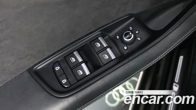 Audi Q7 55 TFSI quattro Premium — Фото автомобиля 29