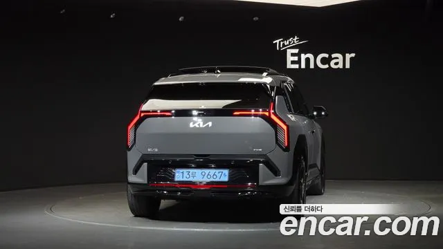 Kia EV3 — Фото автомобиля 4
