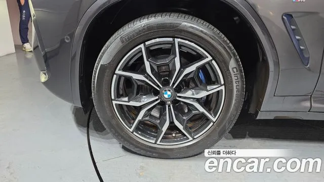 BMW X4 xDrive20i M Sport — Фото автомобиля 4