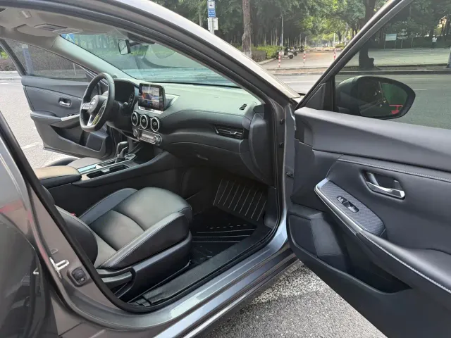 Nissan Sylphy — Фото автомобиля 9