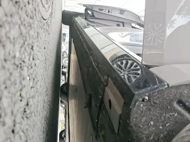 Li Auto MEGA — Фото автомобиля 20