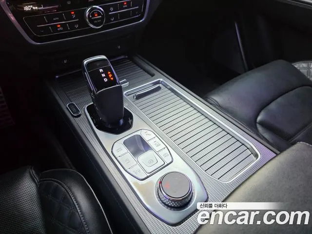 KGM Rexton New — Фото автомобиля 9