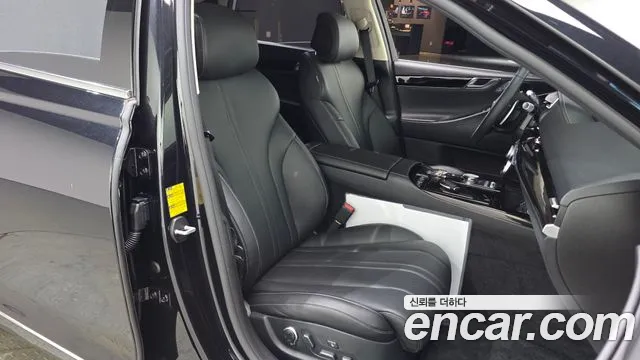 Genesis G80 Бензин 3.5 турбо AWD — Фото автомобиля 25