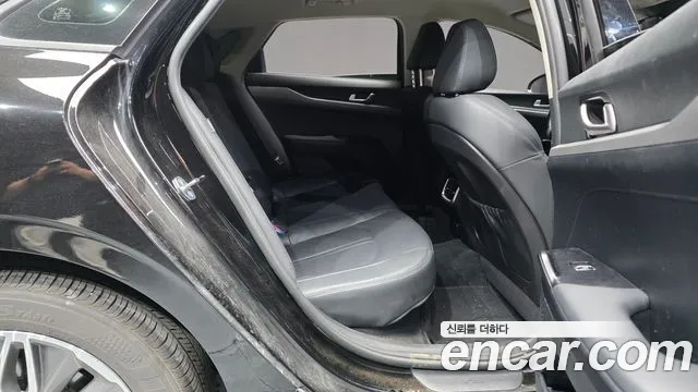 Kia K5 Prestige — Фото автомобиля 12