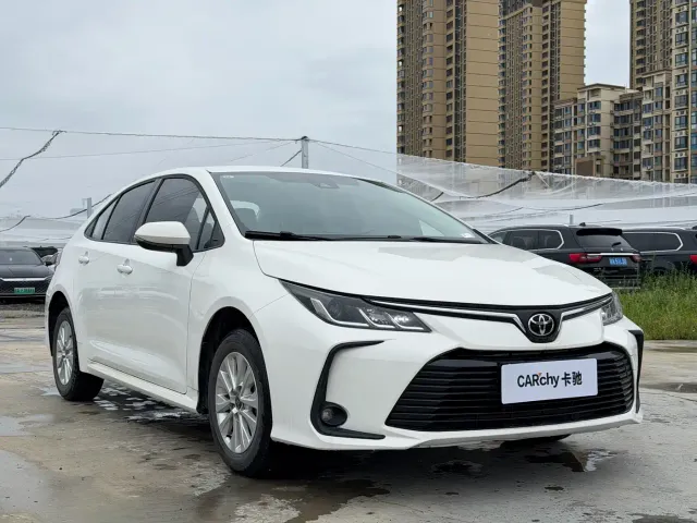 Toyota Corolla — Фото автомобиля 3