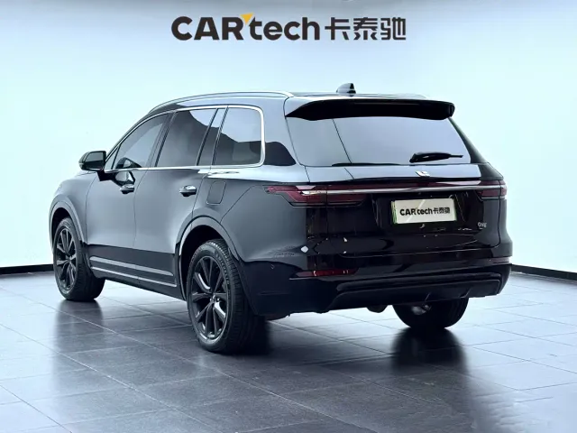 Li Auto ONE — Фото автомобиля 6