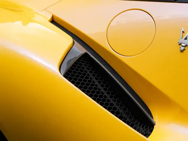 Maserati MC20 — Фото автомобиля 3