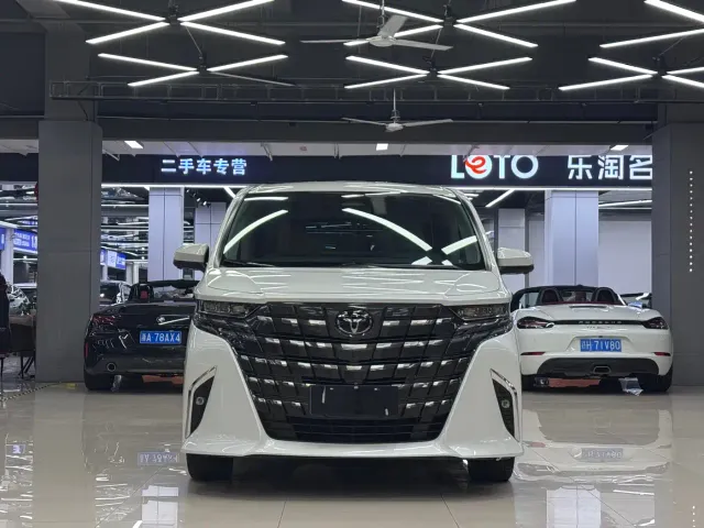 Фотография автомобиля — Toyota Alphard