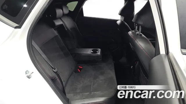 Hyundai Kona SX2 — Фото автомобиля 12