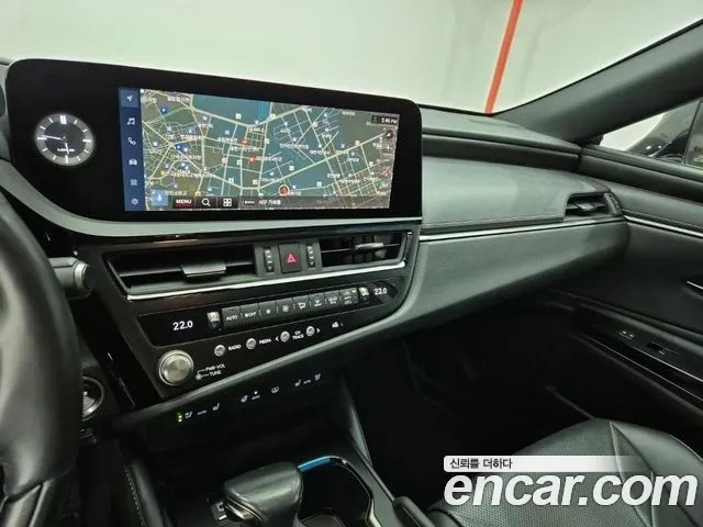 Lexus ES — Фото автомобиля 9