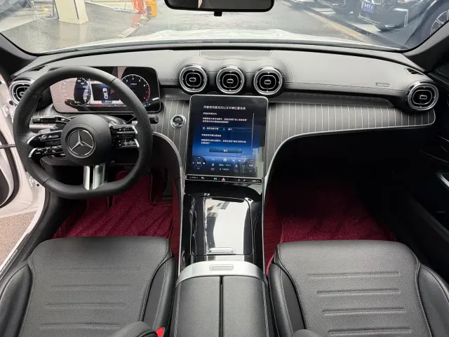 Mercedes-Benz C-Class — Фото автомобиля 12