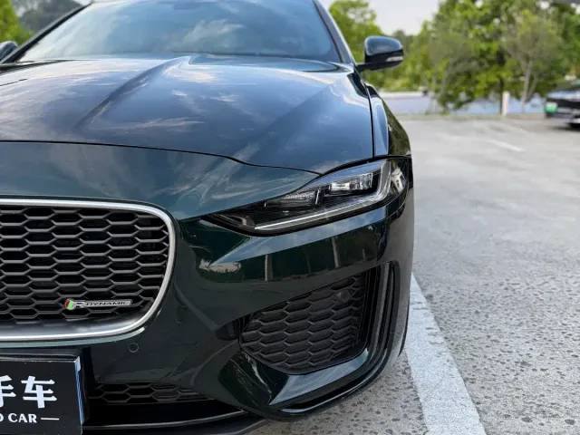 Jaguar XEL — Фото автомобиля 4