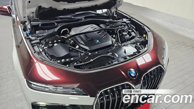 BMW 7-Series — Фото автомобиля 6