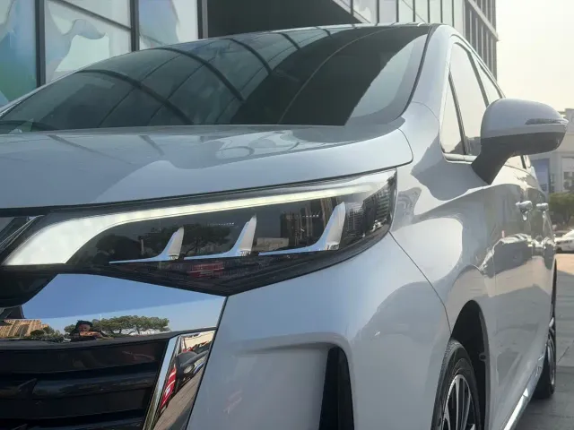 GAC Trumpchi M6 — Фото автомобиля 5