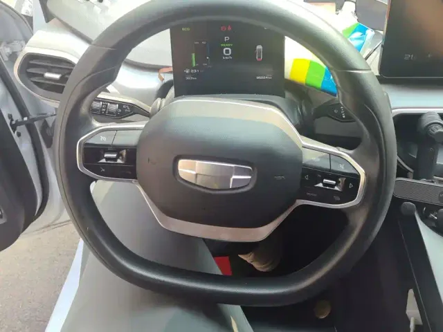Geely Geometry A — Фото автомобиля 15