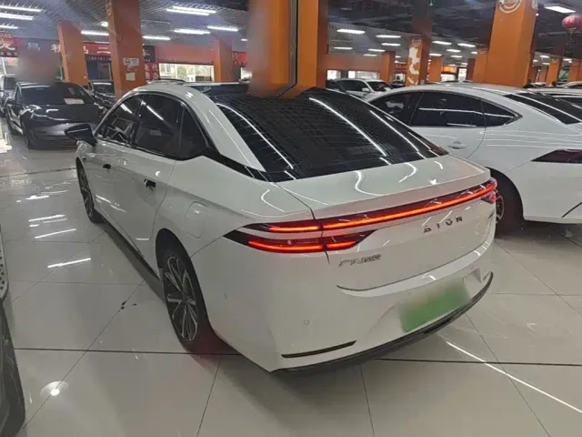 GAC Aion S Plus — Фото автомобиля 4