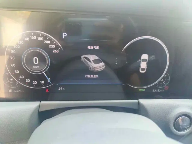 Hyundai Sonata — Фото автомобиля 4