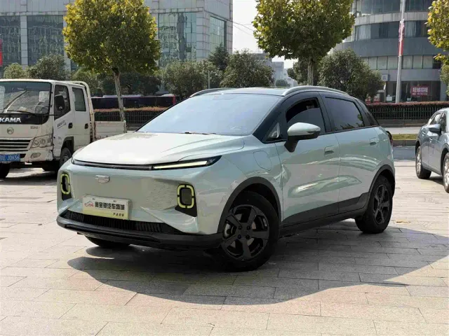 Фотография автомобиля — Geely Geometry E Firefly