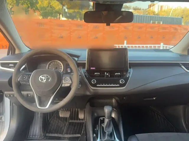 Toyota Corolla — Фото автомобиля 14