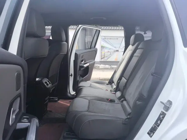 Mercedes-Benz EQB — Фото автомобиля 24