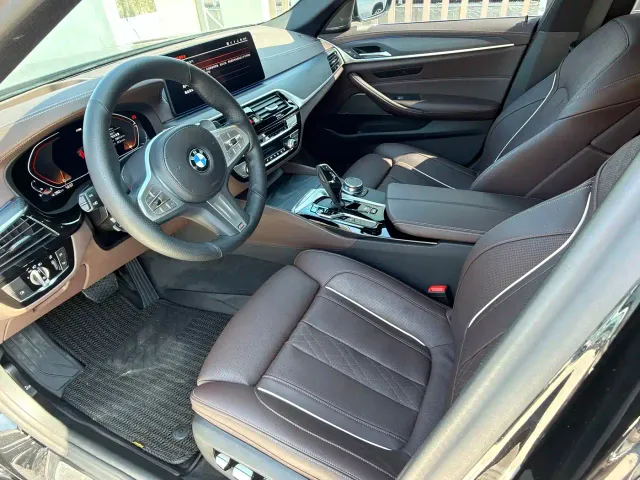 BMW 5 Series — Фото автомобиля 4