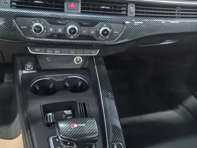 Audi A4L — Фото автомобиля 9
