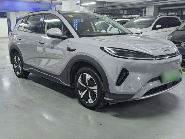 BYD Sealion 05 EV — Фото автомобиля 6