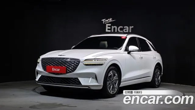 Фотография автомобиля — Genesis GV70 Electrified