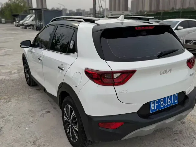 Kia KX1 — Фото автомобиля 10