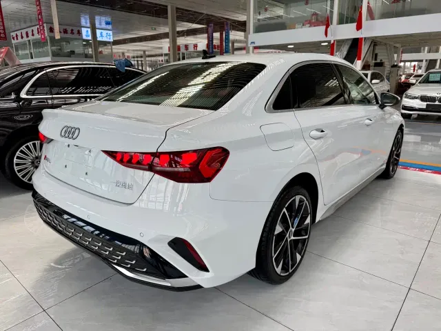 Audi A3 — Фото автомобиля 3