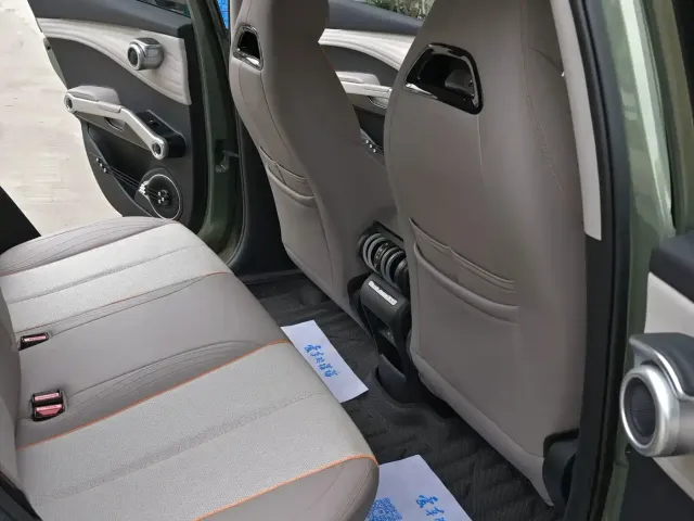 BYD Yuan PLUS — Фото автомобиля 16