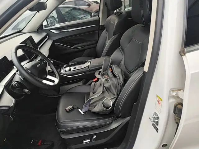 Haval H6 — Фото автомобиля 14