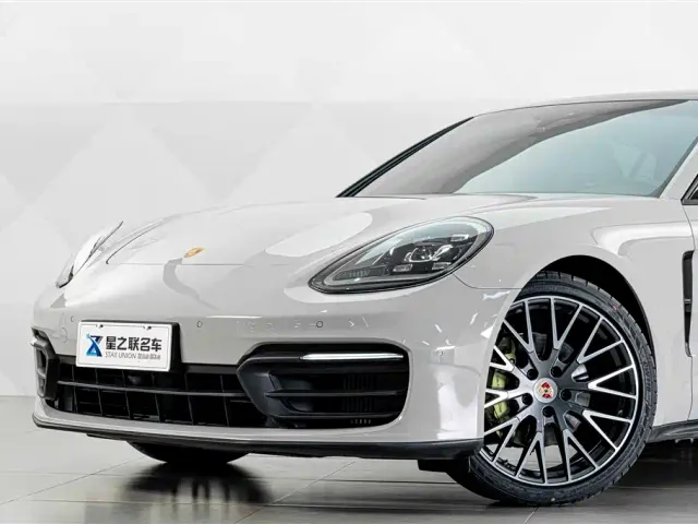 Porsche Panamera — Фото автомобиля 4
