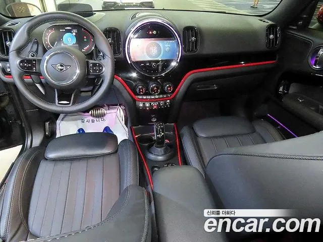 MINI Countryman — Фото автомобиля 10