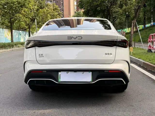 BYD Seal 06 — Фото автомобиля 3