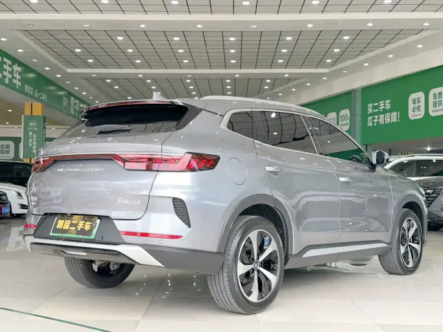 BYD Song PLUS — Фото автомобиля 6