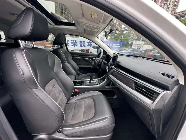 Haval H6 — Фото автомобиля 13