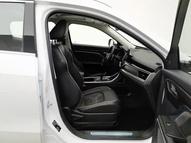 Haval H6 — Фото автомобиля 23