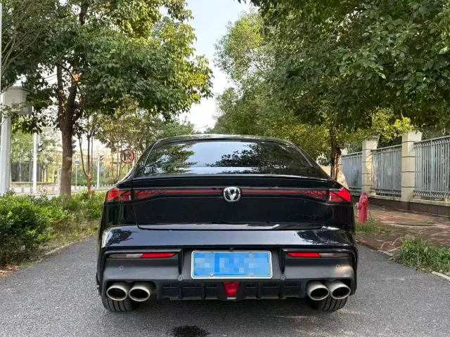 Changan UNI-V — Фото автомобиля 8