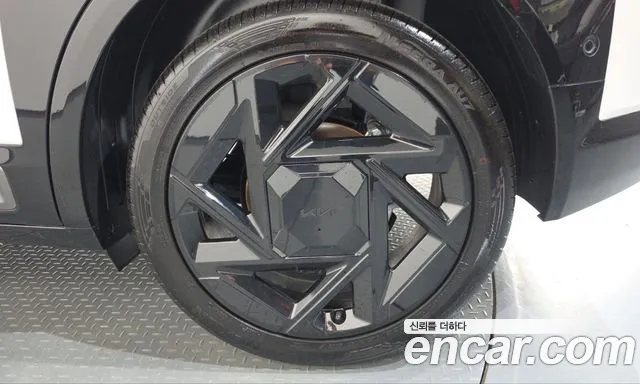 Kia Seltos — Фото автомобиля 6