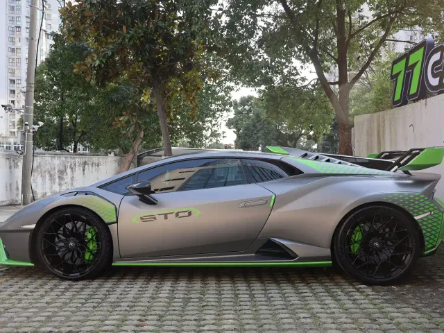 Lamborghini Huracán 2021 Huracán STO — Фото автомобиля 8
