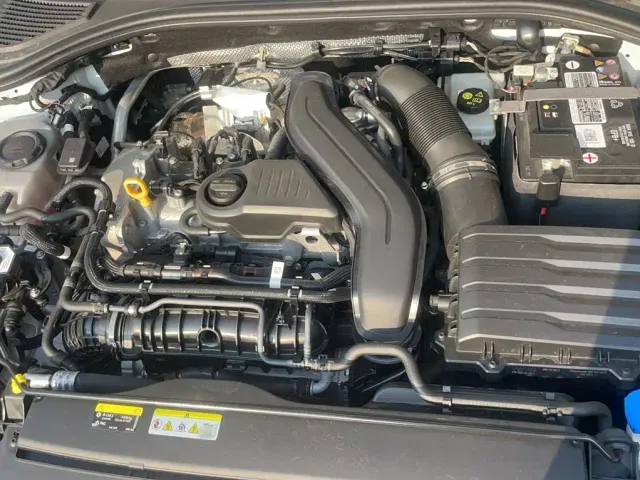 Volkswagen Sagitar — Фото автомобиля 5