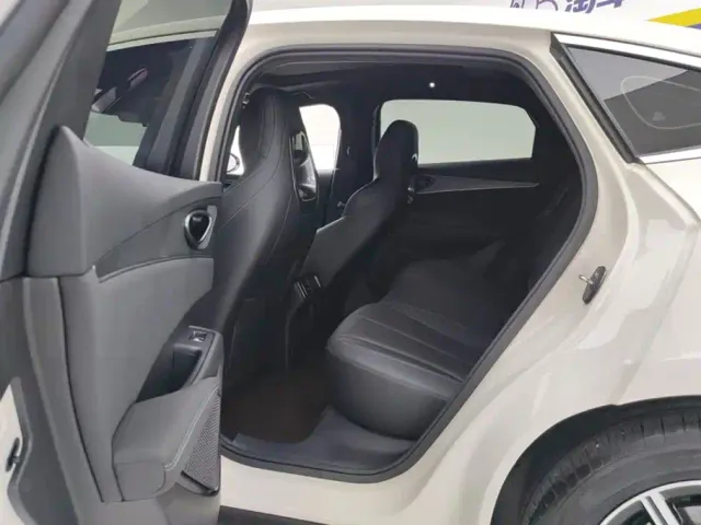 BYD Seal 06 — Фото автомобиля 11