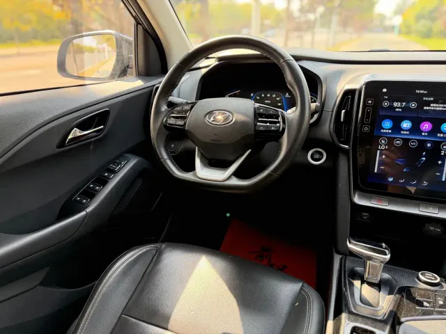 Hyundai ix35 — Фото автомобиля 10