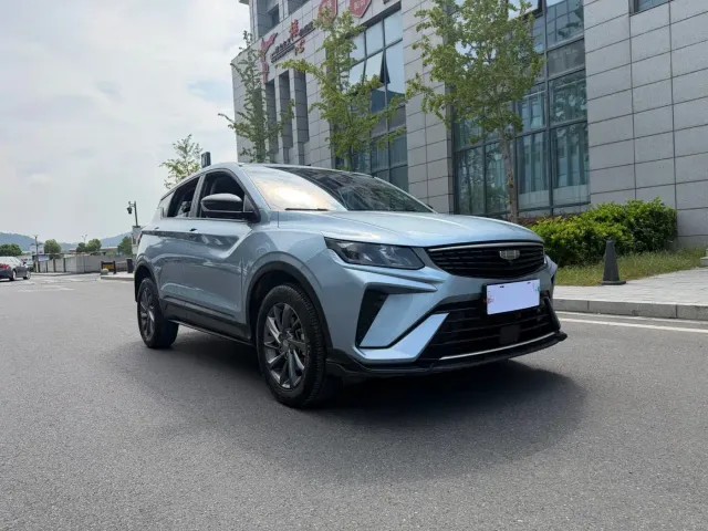 Geely Binyue — Фото автомобиля 3