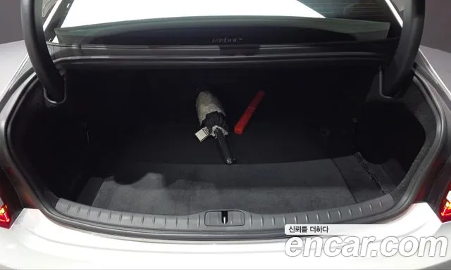 Genesis G80 RG3 — Фото автомобиля 25
