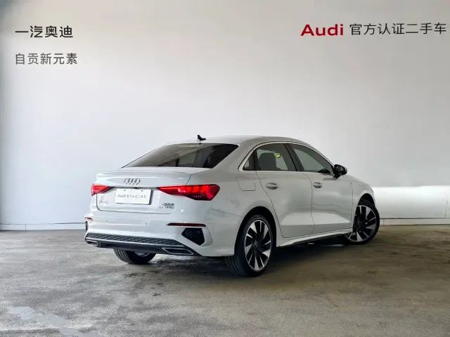 Audi A3 — Фото автомобиля 3